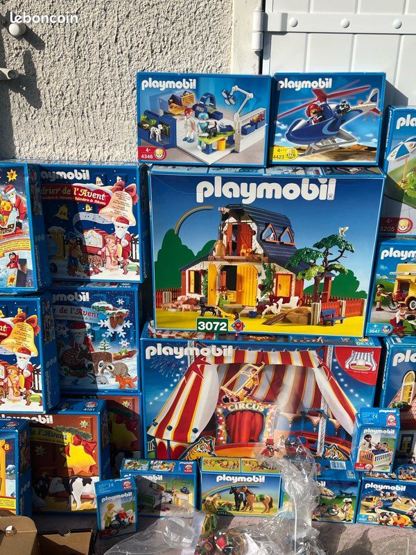Gros Lot Playmobil 6,5 Kg - Pièces Et Accessoires Divers (château, Médiéval, Vintage)