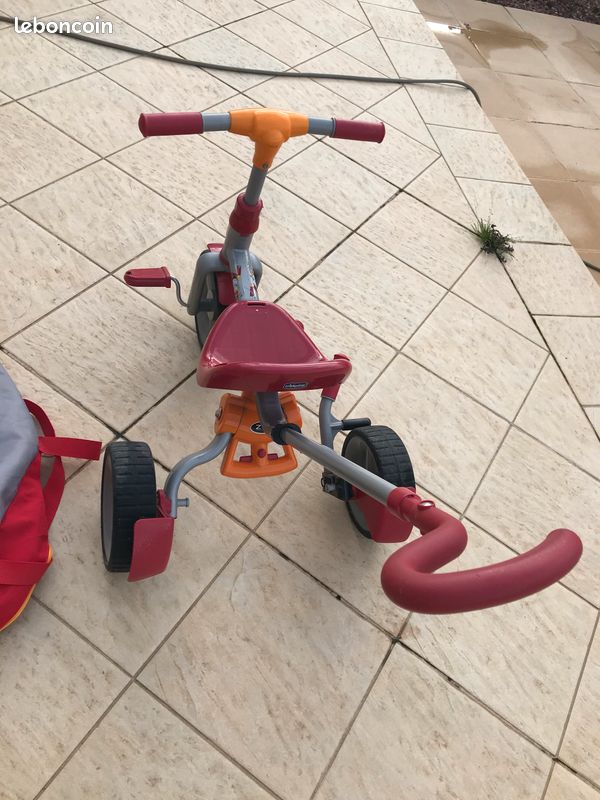 Tricycle (image 2)