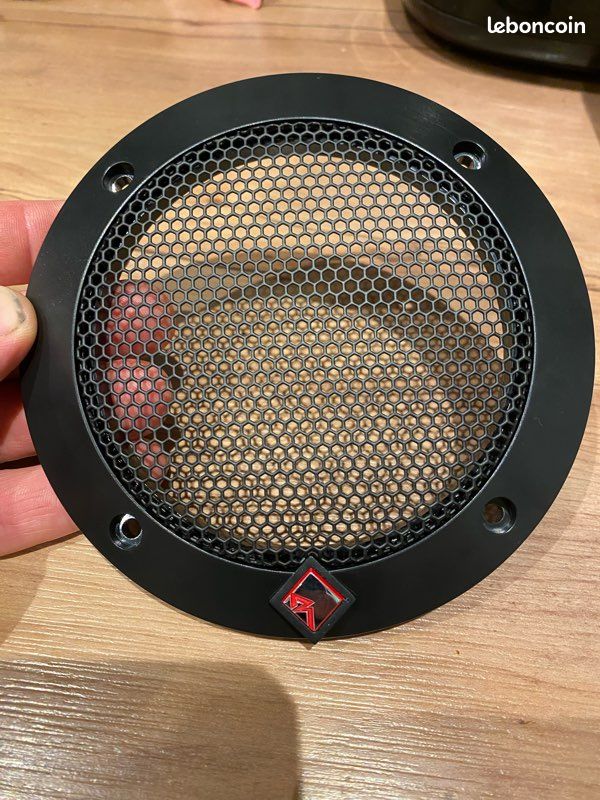 2 Grilles haut parleur Rockford & Fosqate 10 cm (image 1)