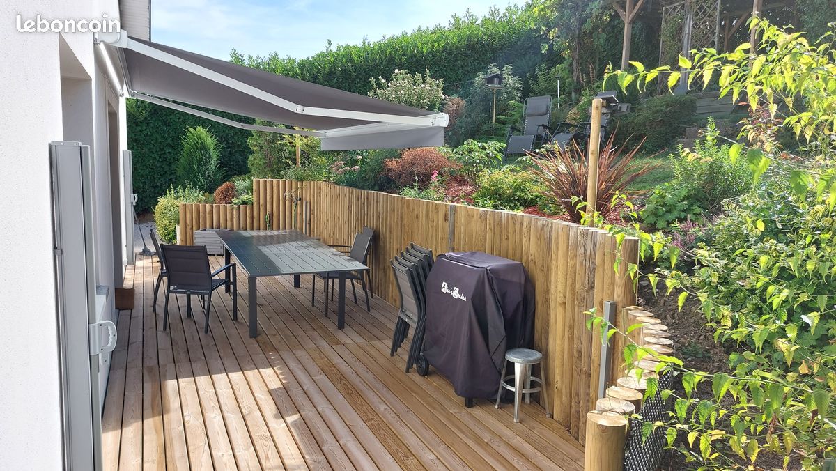 Maison 8 pièces 174 m² · à Saint-Étienne · 174 m² · 260 000 €