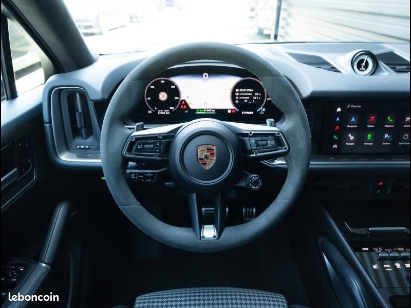 Porsche Cayenne Coupé 3.0 V6 519ch S E-Hybrid (image 9)