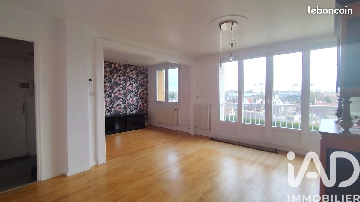 Appartement 3 pièces 64 m² · à Le Petit-Quevilly · 64 m² · 89 900 €