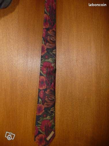 Cravatte Cacharel NEUVE (image 1)