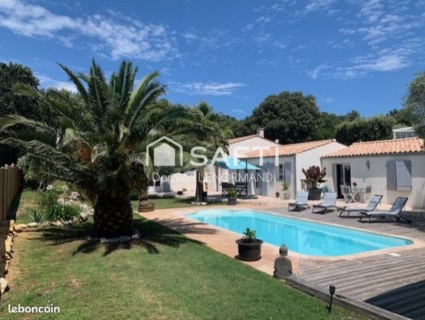 Propriété 6 pièces 205 m²