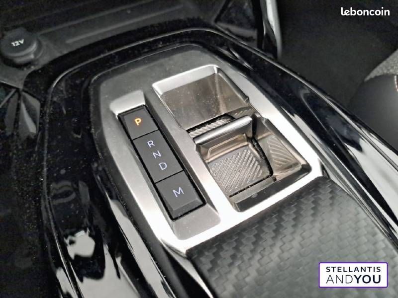 Peugeot 208 Hybrid 100 e-DCS6 Allure (image 11)