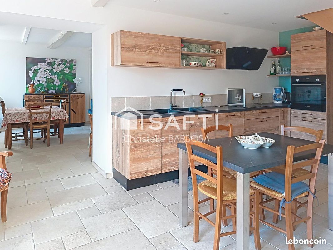 Maison 5 pièces 135 m² · à Dolomieu · 135 m² · 367 500 €