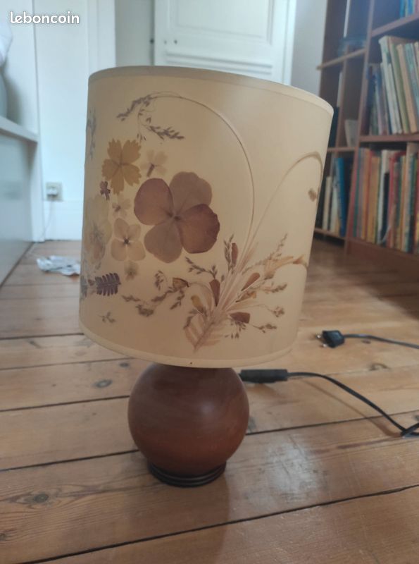 Lampe ancienne (image 1)