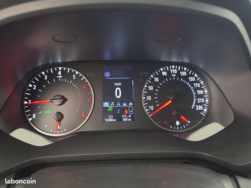RENAULT Captur TCe 90 Evolution (image 13)