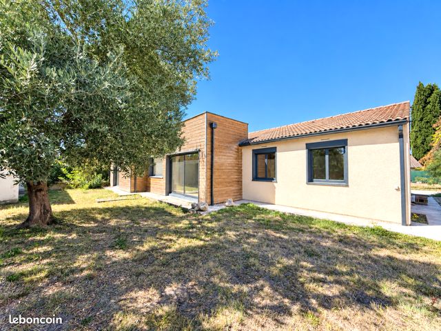 Maison 5 pièces 128 m² · à La Tour-du-Crieu · 128 m² · 301 500 €