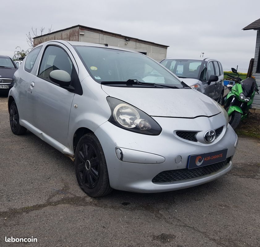 Toyota aygo 1.4 d-4d (image 2)