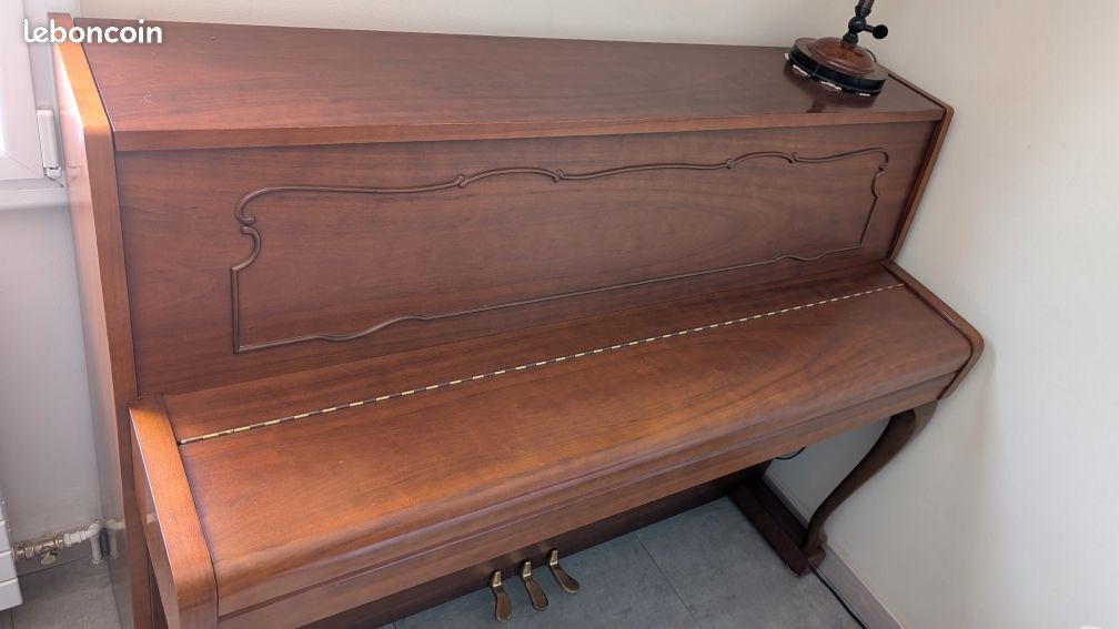 Piano kawai c 107 (image 7)