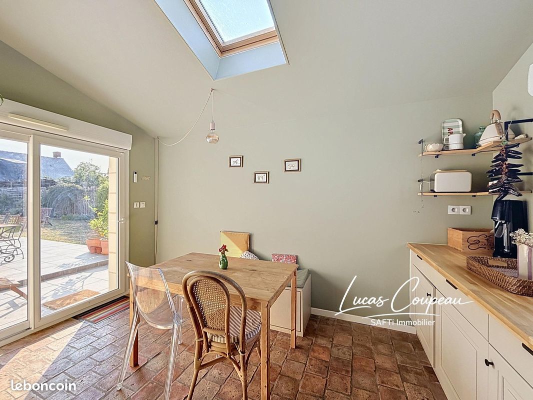Maison 5 pièces 160 m² · à Cheffes · 160 m² · 249 000 €