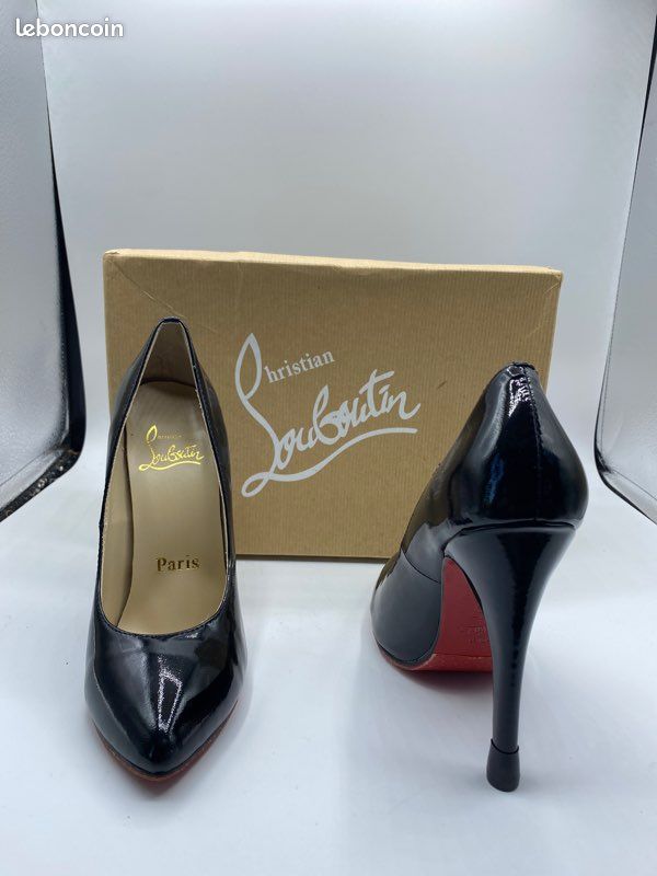 Chaussure LOUBOUTIN femme taille 37 Chaussures