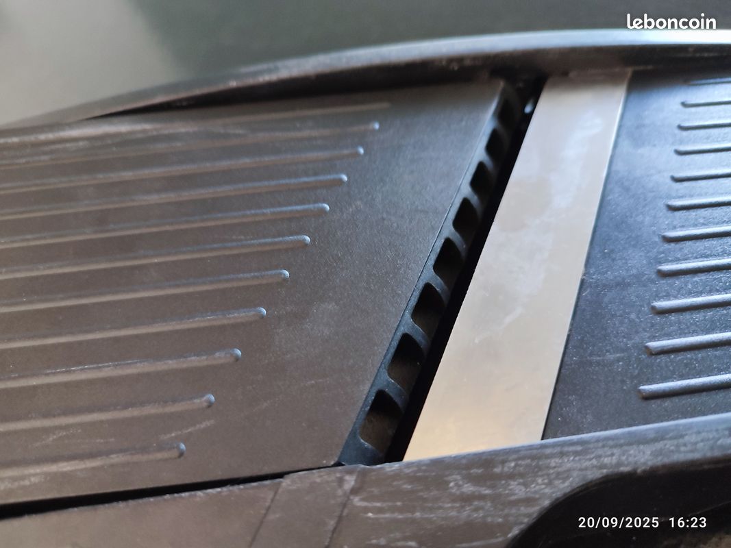 Mandoline lame acier inox (image 2)