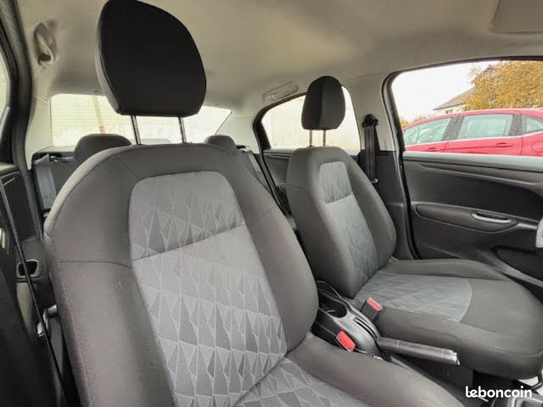 CITROEN C-ELYSEE 1.2 PureTech 82 CV Confort 40492 KM 11/2016 (image 5)