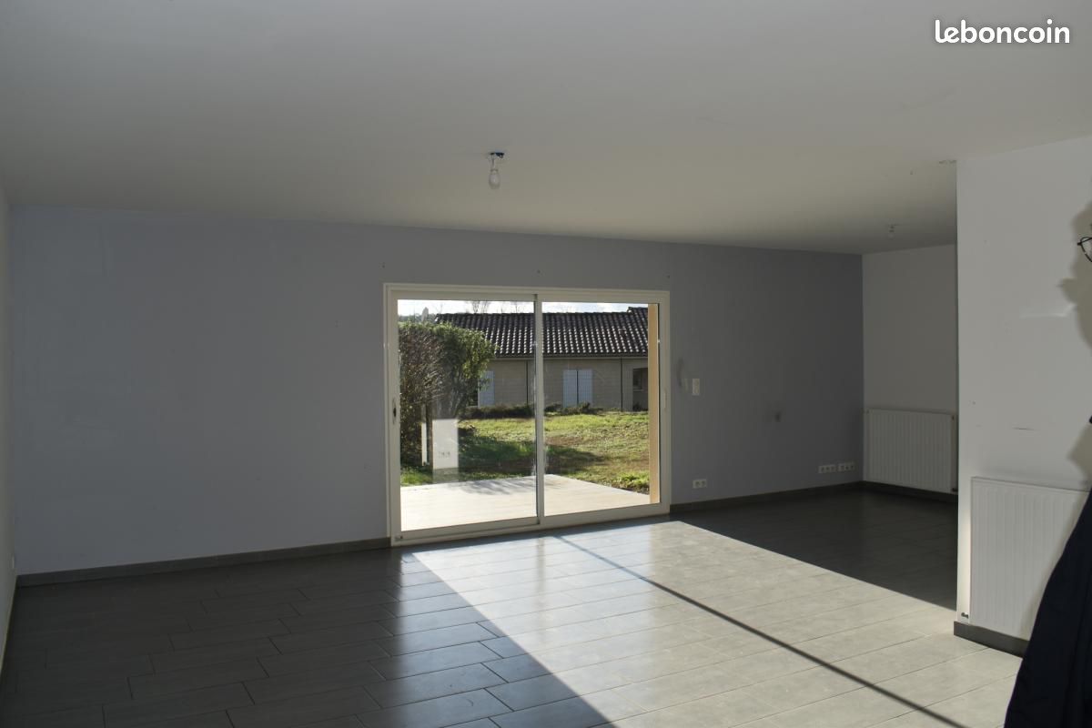 Maison 5 pièces 116 m² - Touvre 16600 (image principale 2)