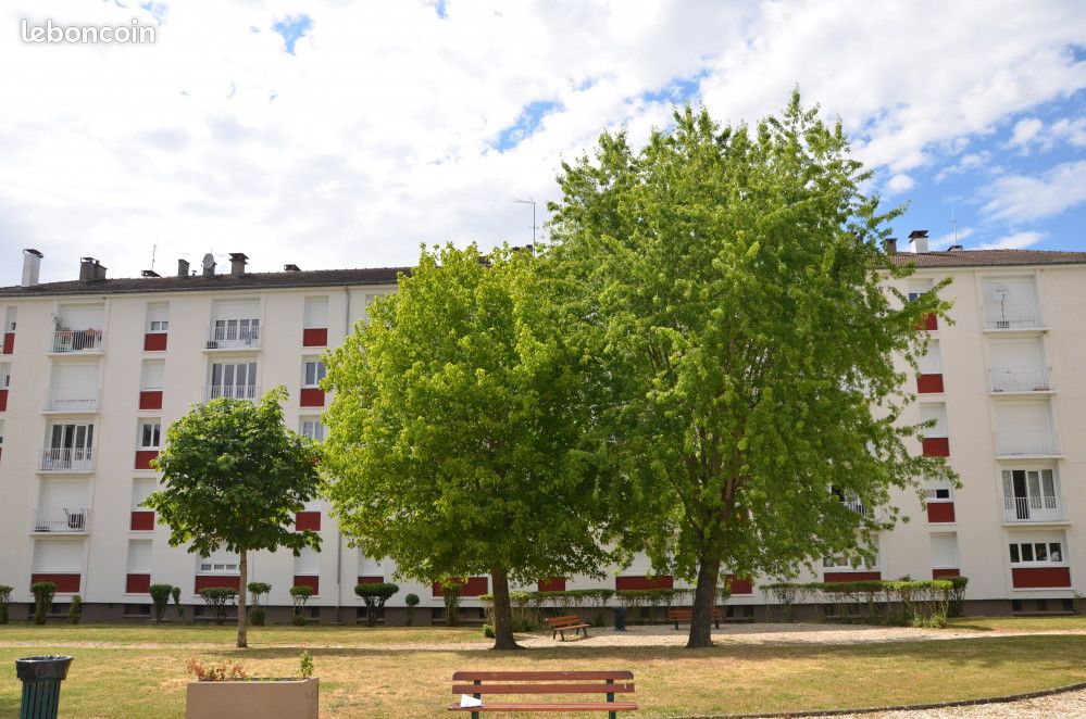 Appartement 4 pièces 76 m² · à Vendeuvre-sur-Barse · 76 m² · 448 €