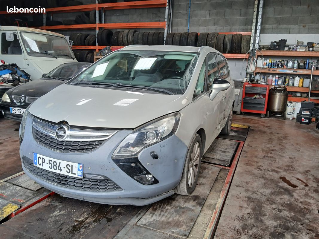 Pieces detachees opel zafira tourer iii 2.0cdti 113cv ph1 de 2012 (image 3)