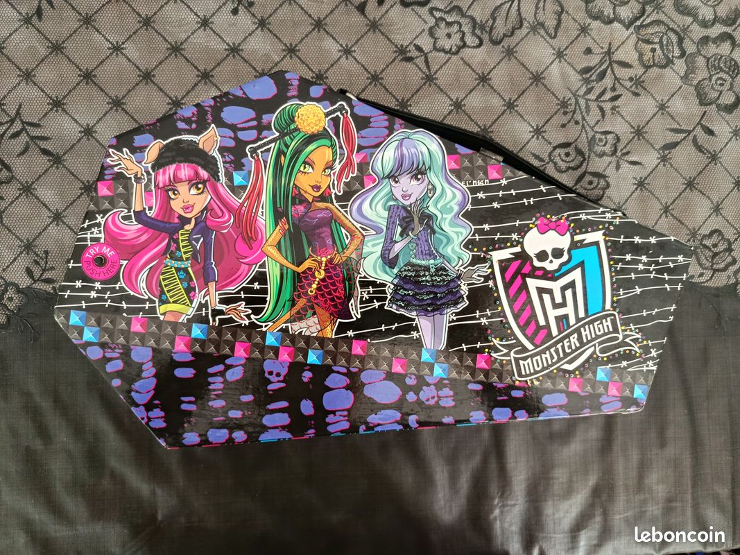 Monster High (image 1)