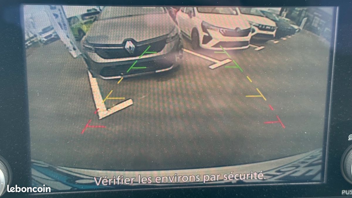 Nissan JUKE 1.0 DIG-T 114CH N-CONNECTA DCT7 2024 (image 15)