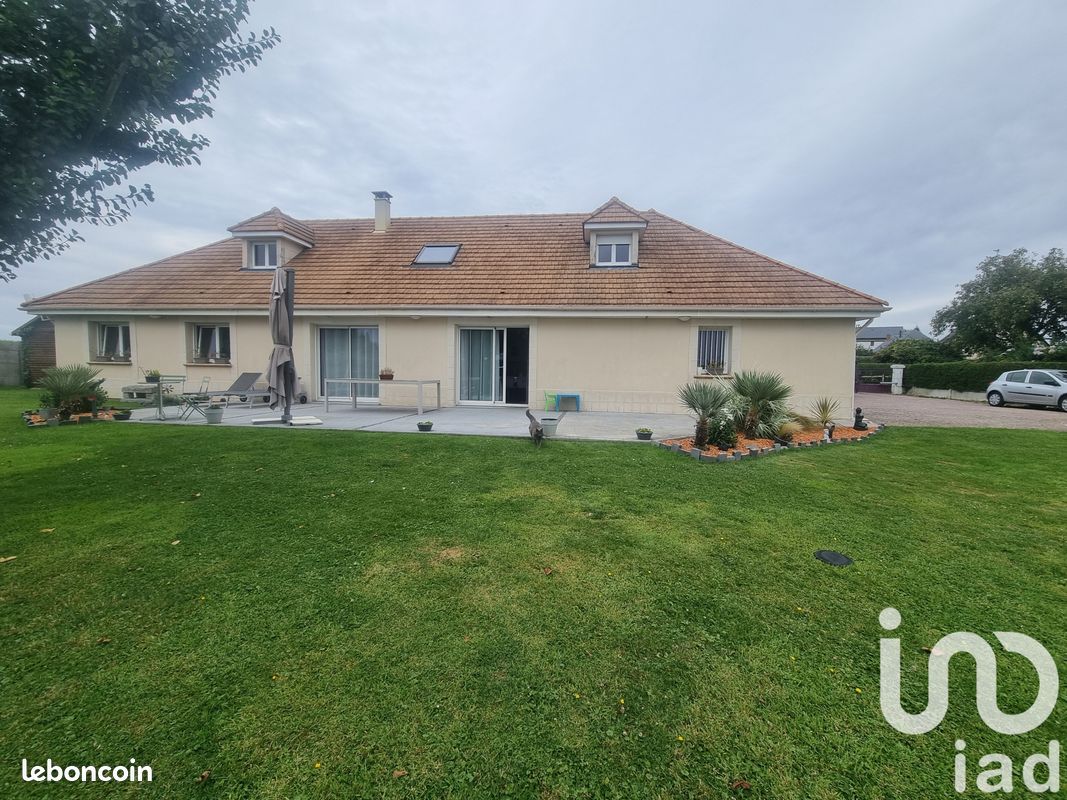 Maison 7 pièces 165 m² · à Gonneville-la-Mallet · 165 m² · 360 000 €