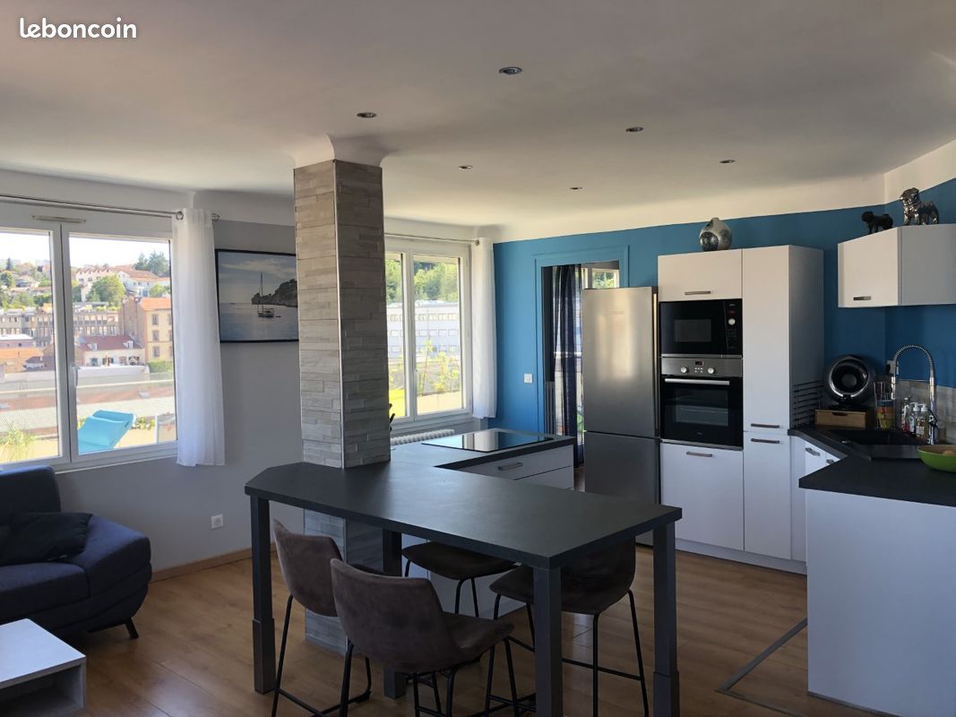 Appartement 3 pièces 71 m² · à Saint-Étienne · 71 m² · 880 €/mois
