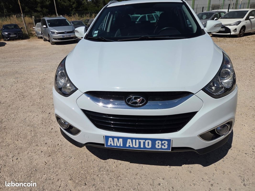 HYUNDAI ix35 1.7 CRDi 115 2WD Pack Confort (image 13)