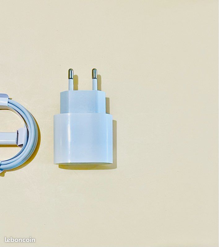 Chargeur IPhone (image 2)
