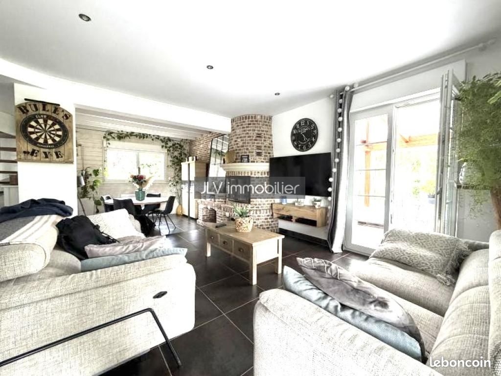 Maison 7 pièces 175 m² · à Warhem · 175 m² · 476 900 €