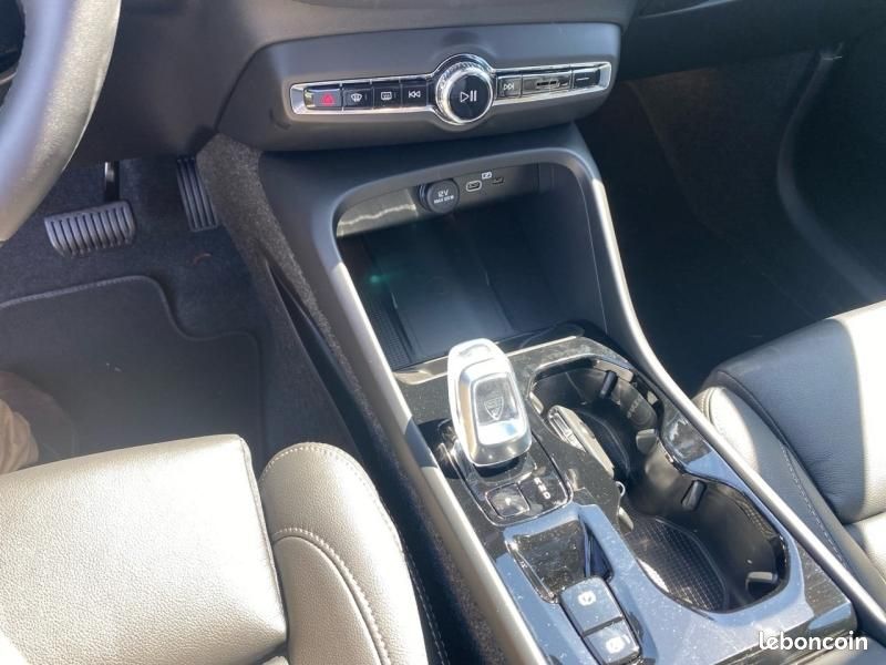 Volvo XC40 B3 163ch Lounge Edition DCT 7 (image 22)
