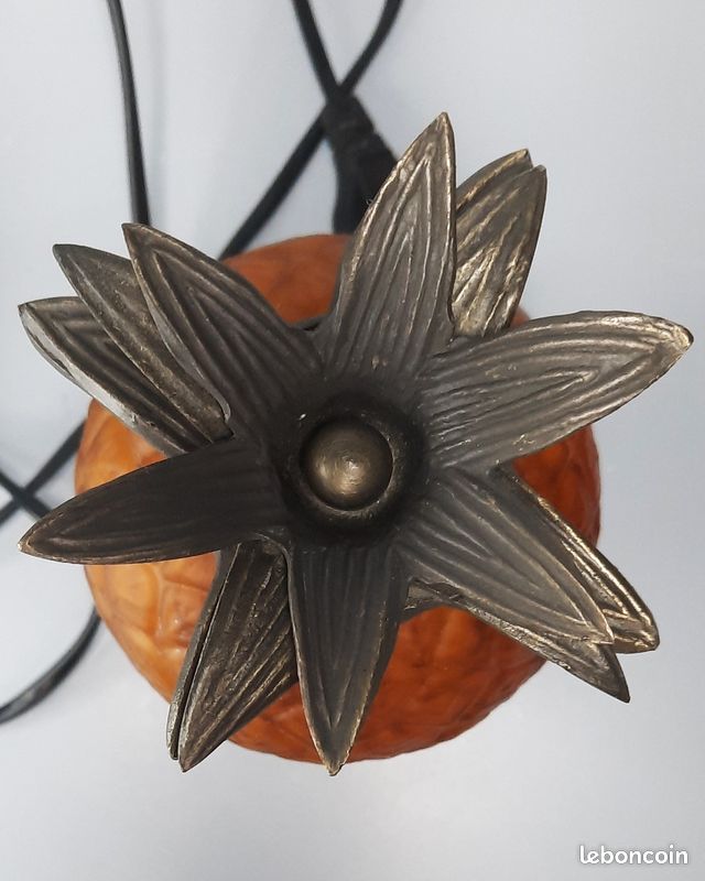 Ancienne et très belle lampe Ananas Pâte de verre ambre & métal patiné style Art Déco (image 4)
