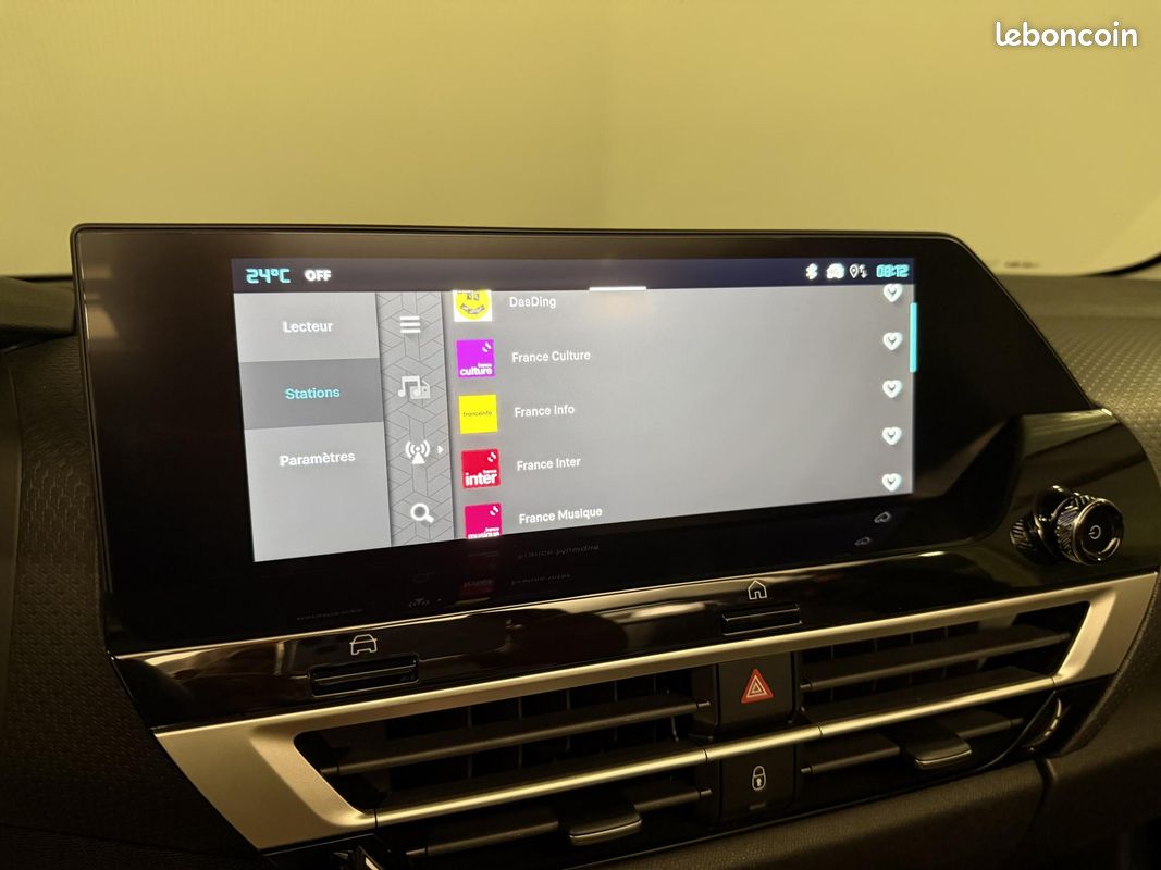 CITROEN C4 III (2) 1.2 HYBRIDE 145 MAX e-DCS6 PACK HIVER TOIT OUVRANT (image 48)