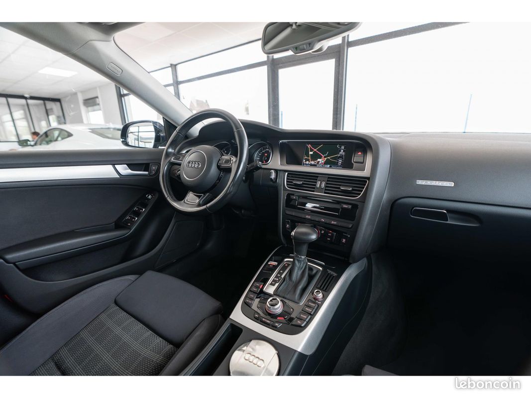 AUDI A5 Sportback 2.0 TDI - 190 - S-Tronic Business line (image 5)