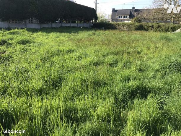 Terrain 730 m² LA MEAUGON