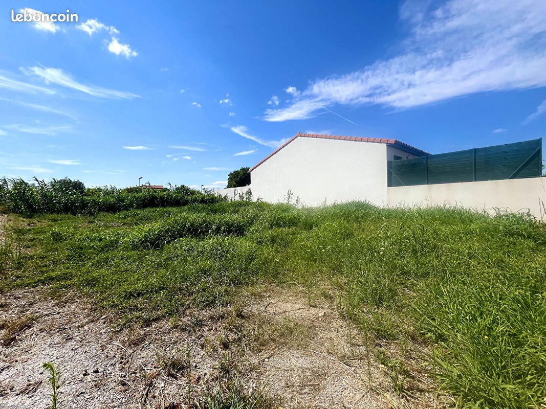 Terrain 491 m² · à Pia · 491 m² · 123 000 €