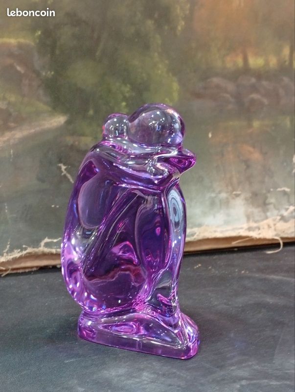 Sculpture en cristal teinté violine. Femme nue assise. Baccarat. R. Rigot. 1970's (image 6)