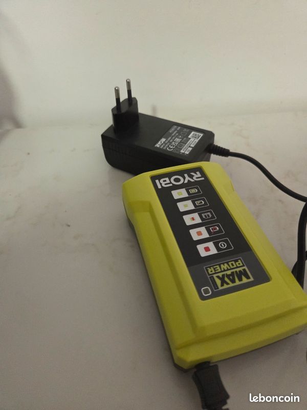 Chargeur Ryobi 36V neuf maxi power (image 5)