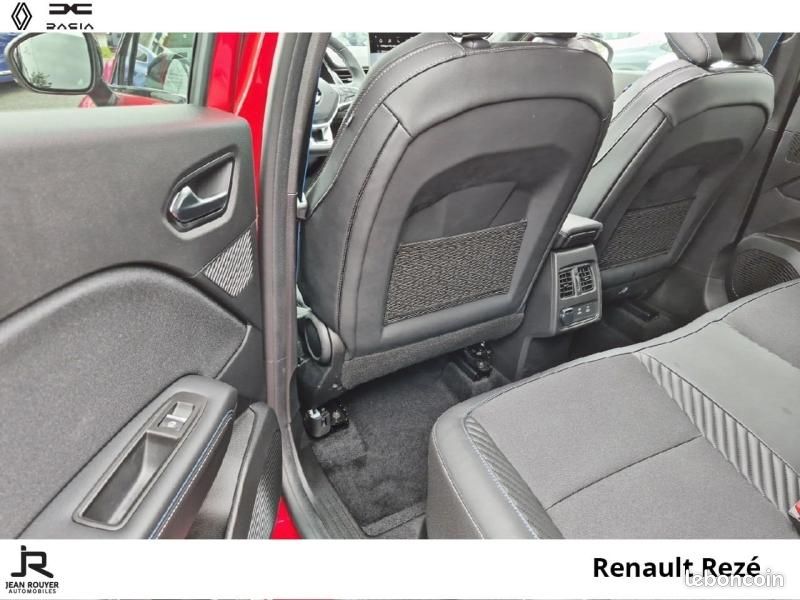 Renault Captur 1.6 E-Tech full hybrid 145ch esprit Alpine (image 28)