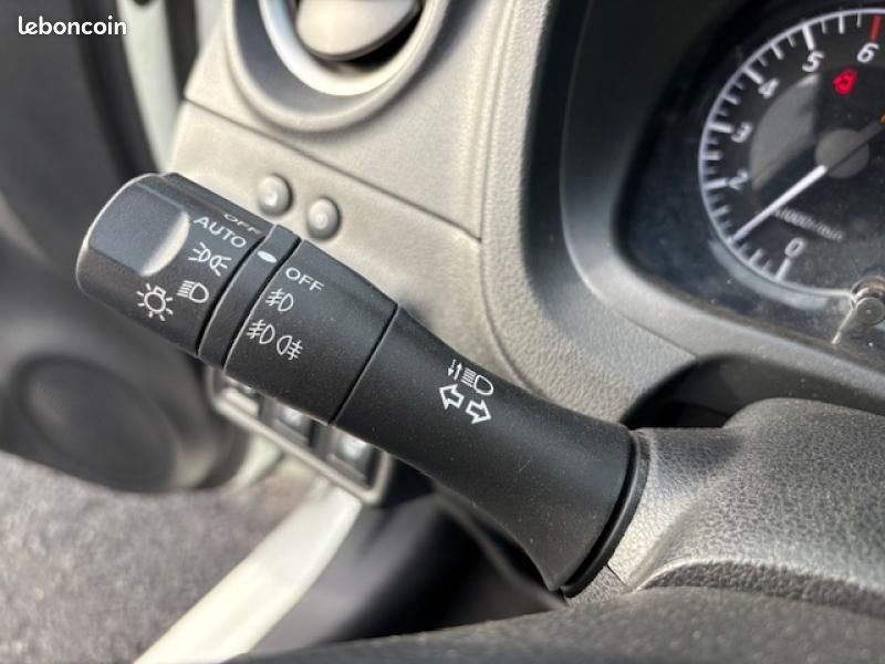Nissan Note 1.2 DIG-S 98ch N-Connecta CVT Euro6 (image 17)