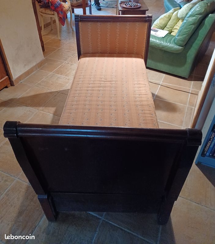 Propose banquette "de style " (image 2)
