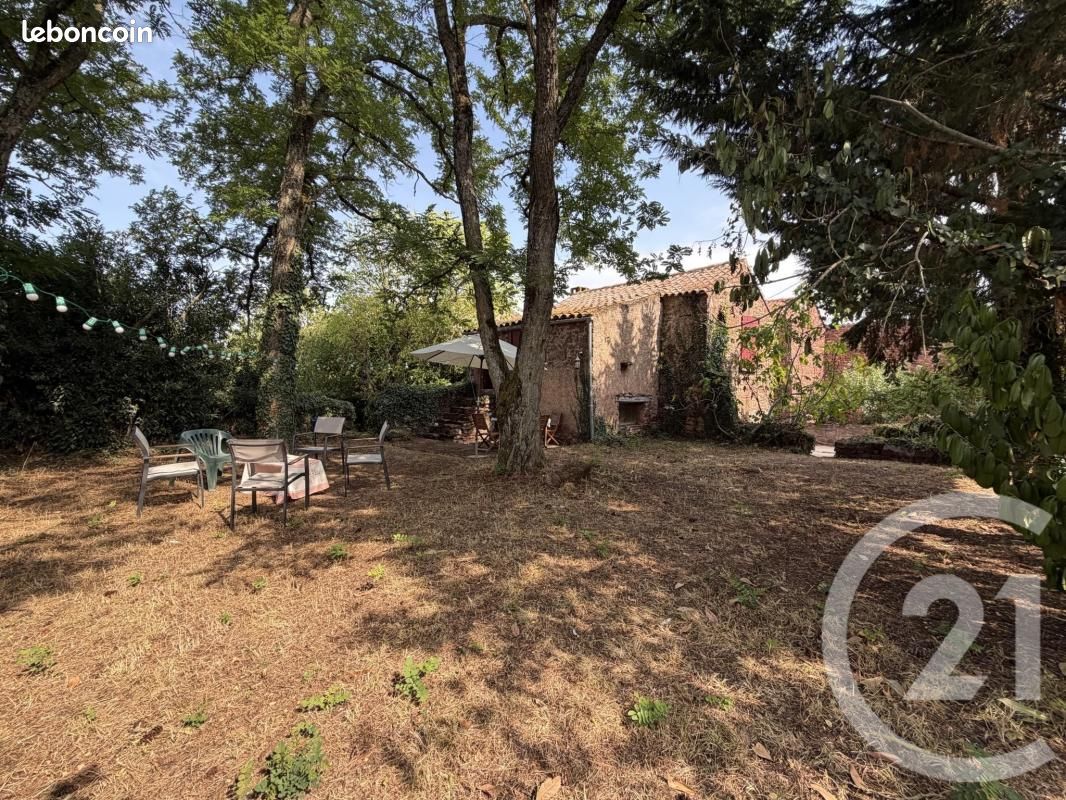 Maison 3 pièces 117 m² · à Vabres-l'Abbaye · 117 m² · 129 600 €