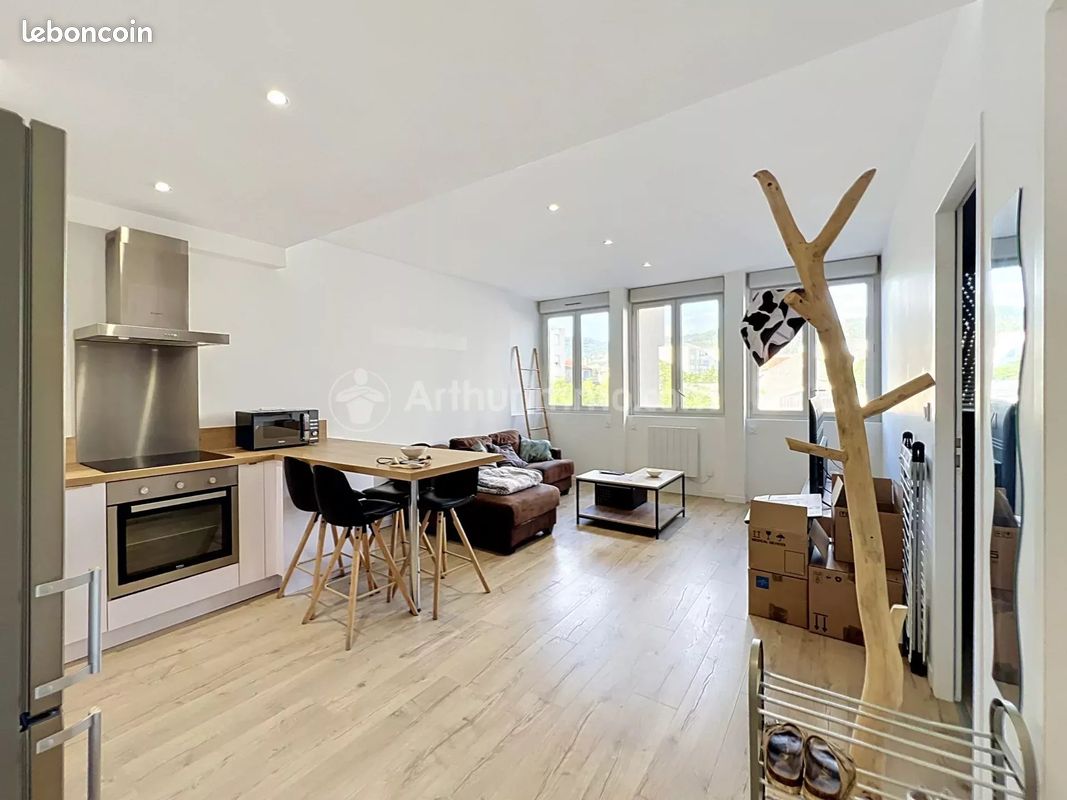Appartement 2 pièces 37 m² · à Clermont-Ferrand · 37 m² · 595 €