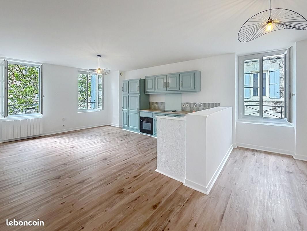 Appartement 2 pièces 59 m² · à Cognac · 59 m² · 545 €