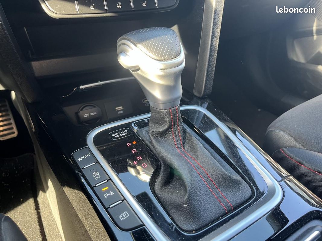 Kia pro cee d 1.6 t-gdi 205 gt dct bva (image 30)