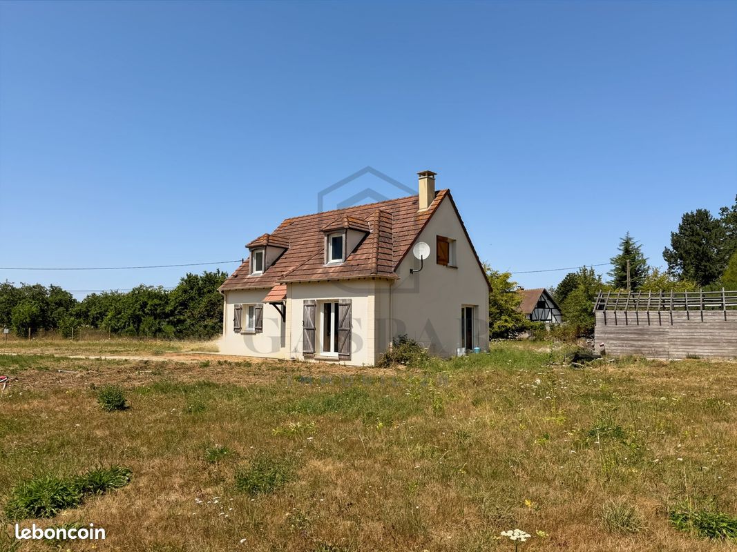 Maison 5 pièces 103 m² · à Conches-en-Ouche · 103 m² · 139 000 €