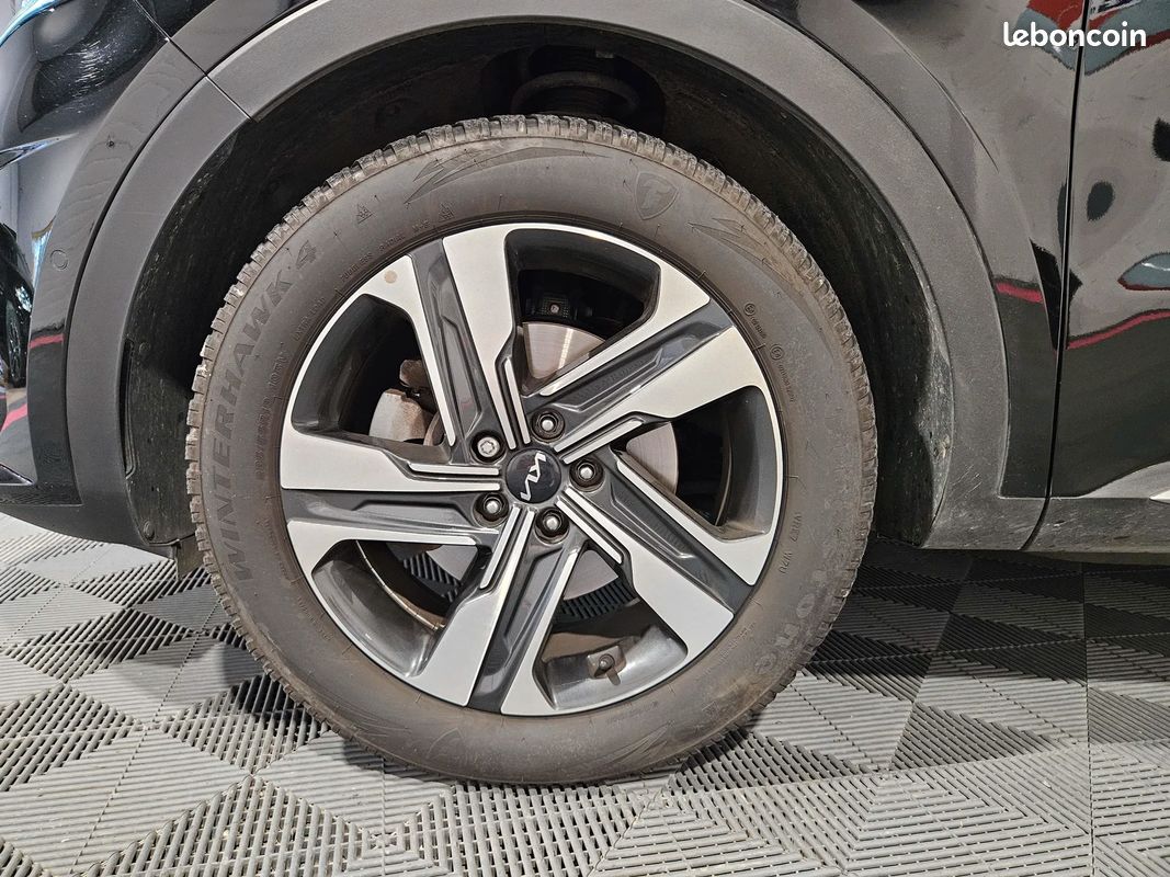 Kia SORENTO 1.6 T-GDi 265 CV Premium 4x4 PHEV / SUIVI KIA COMPLET / GARANTIE KIA (image 26)