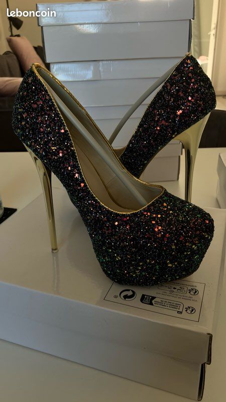 Escarpins à Talons Hauts Noir Pailletés - Taille 38 - Neufs Sans Boîte - Marque TISSAIA