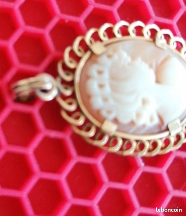 Pendentif Vintage Plaqué Argent Avec Ambre