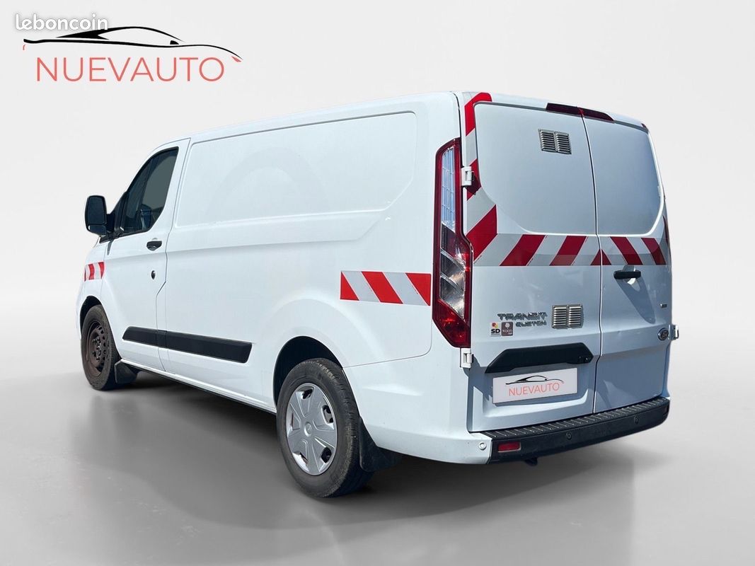 Ford transit custom fourgon 340 l1h1 1.0 ecoboost 120 phev limited (image 4)