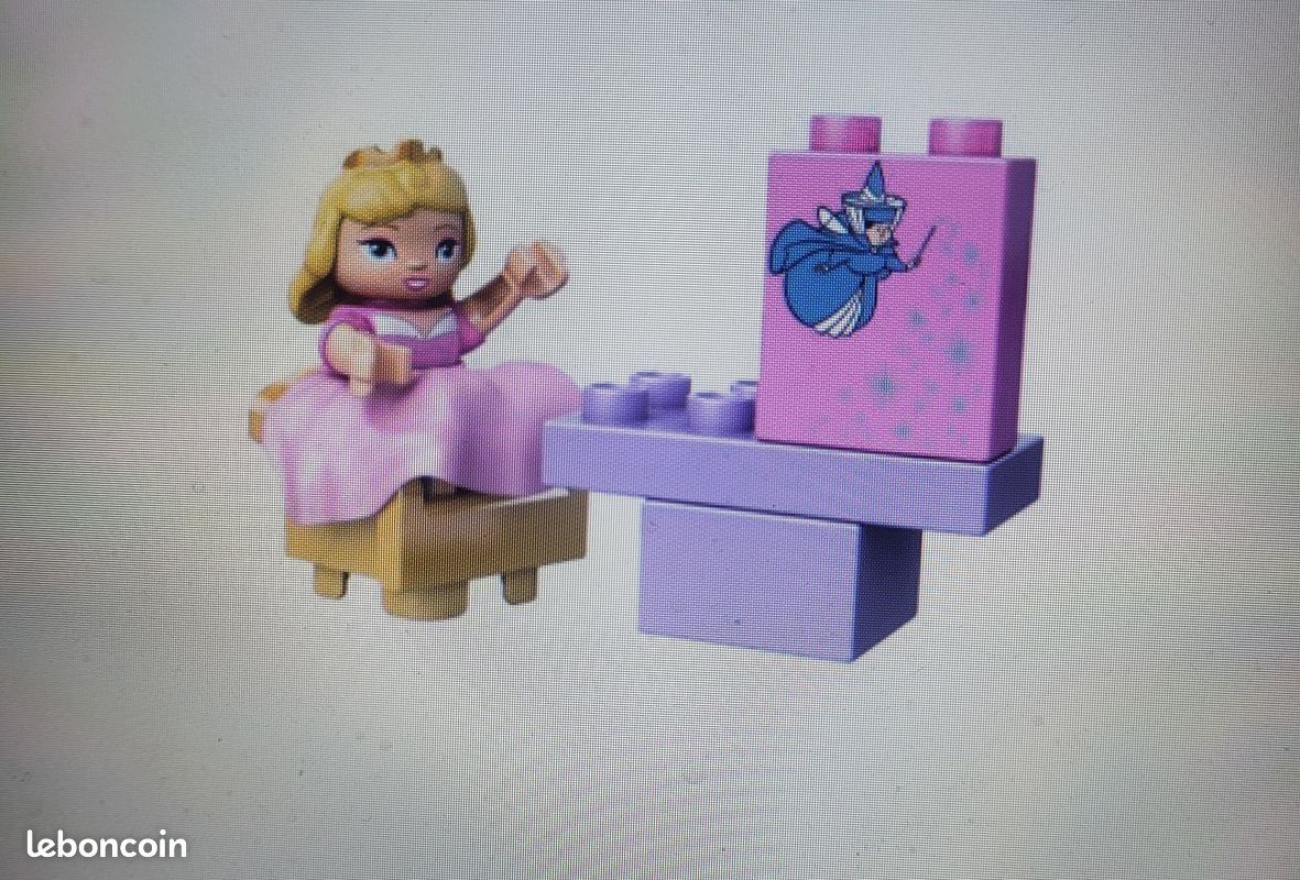 Lego Duplo : La Belle au bois dormant. Poupées. Voitures. Peluches. Figurines (image 5)